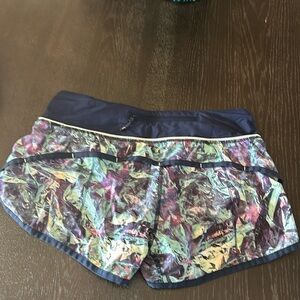 Lulu lemon shorts